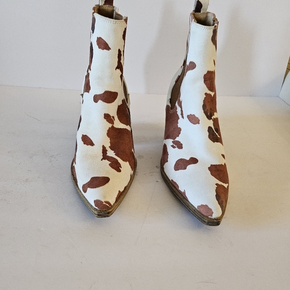 Barn Babe Boots - Picture 2 of 9